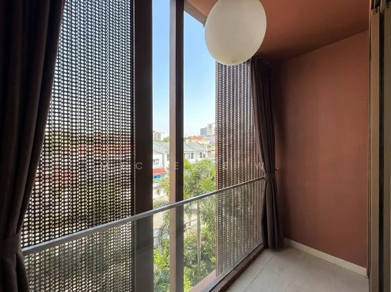 Avant Residences, 10 Aljunied Rd, 2 Bedrooms, 527 sqft, Apartment For Sale, by Michelle W., 500169464 - Balcony - PropertyGuru.com.sg