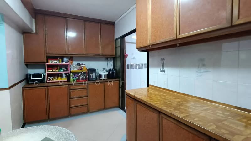 290F Bukit Batok Street 24, 290F Bukit Batok Street 24, 3 Bedrooms, 1,292 sqft, HDB Flat For Sale, by Jayden Saravannan, 500169466 - Kitchen - PropertyGuru.com.sg