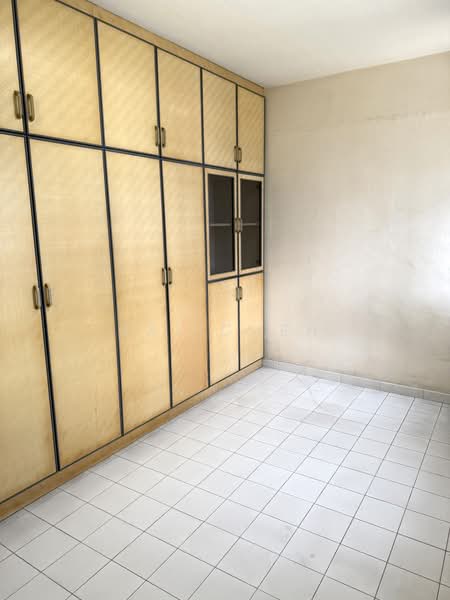 706 Bedok North Road, 706 Bedok North Road, 3 Bedrooms, 979 sqft, HDB Flat For Sale, by Kai Chen, 500169480 - Bedroom 1 Pic 2 - PropertyGuru.com.sg