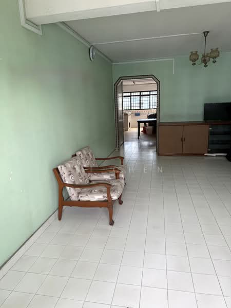706 Bedok North Road, 706 Bedok North Road, 3 Bedrooms, 979 sqft, HDB Flat For Sale, by Kai Chen, 500169480 - Living Room - PropertyGuru.com.sg