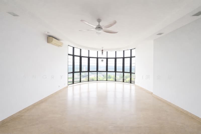 Parc Oasis, 49 Jurong East Avenue 1, 3 Bedrooms, 1,227 sqft, Condominium For Sale, by Ang Yap Chow 洪业超, 500169483 - Living Room - PropertyGuru.com.sg