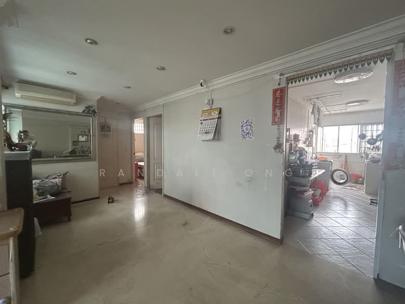 808 Tampines Avenue 4, 808 Tampines Avenue 4, 3 Bedrooms, 1,163 sqft, HDB Flat For Rent, by Randale Ong, 500169489 - Living Room - PropertyGuru.com.sg
