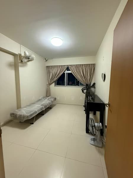 20 Teban Gardens Road, 20 Teban Gardens Road, 2 Bedrooms, 900 sqft, HDB Flat For Rent, by Parthiban R, 500169496 - Interior - PropertyGuru.com.sg