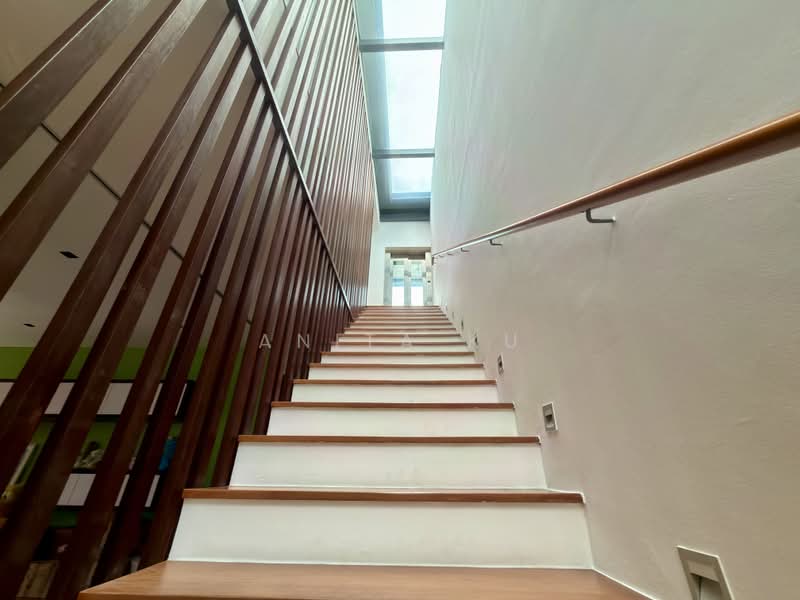 Lorong Tanggam, Lorong Tanggam, 5 Bedrooms, 6,098 sqft, Semi-Detached House For Sale, by Anita Ku, 500169508 - Interior - PropertyGuru.com.sg