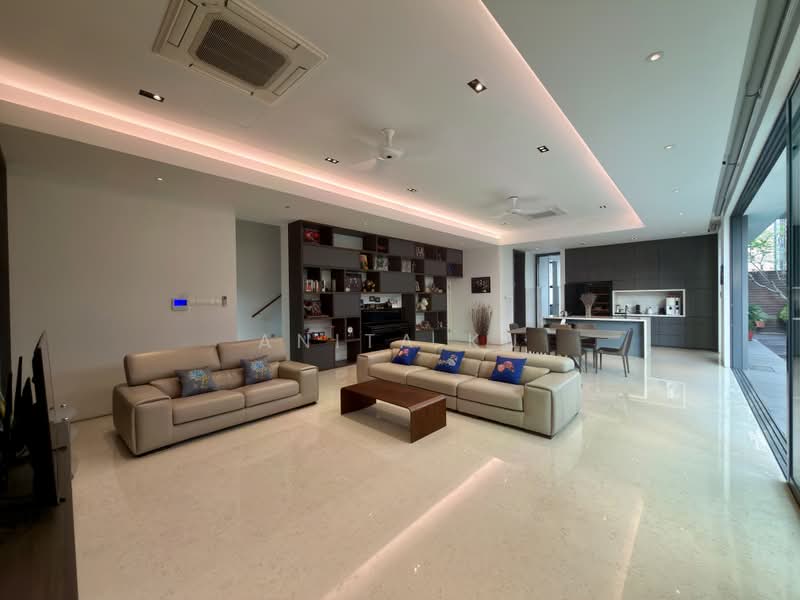 Lorong Tanggam, Lorong Tanggam, 5 Bedrooms, 6,098 sqft, Semi-Detached House For Sale, by Anita Ku, 500169508 - Living Room - PropertyGuru.com.sg