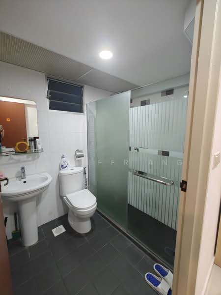 468B Fernvale Link, 468B Fernvale Link, 3 Bedrooms, 1,001 sqft, HDB Flat For Rent, by Jennifer Ang, 500169512 - Bathroom - PropertyGuru.com.sg