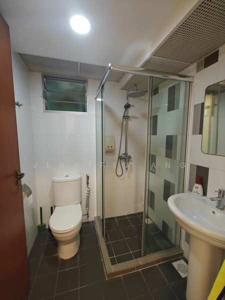 468B Fernvale Link, 468B Fernvale Link, 3 Bedrooms, 1,001 sqft, HDB Flat For Rent, by Jennifer Ang, 500169512 - Bathroom - PropertyGuru.com.sg