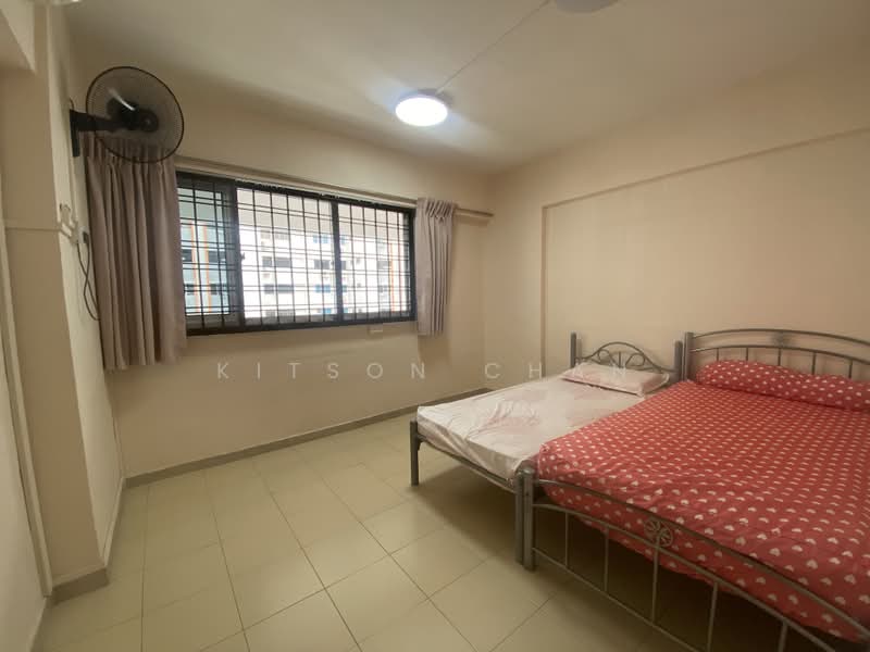 230 Hougang Street 21, Hougang Street 21, 3 Bedrooms, 1,528 sqft, HDB Flat For Sale, by Kitson Chan, 500169514 - Bedroom - PropertyGuru.com.sg