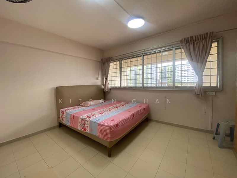 230 Hougang Street 21, Hougang Street 21, 3 Bedrooms, 1,528 sqft, HDB Flat For Sale, by Kitson Chan, 500169514 - Bedroom - PropertyGuru.com.sg