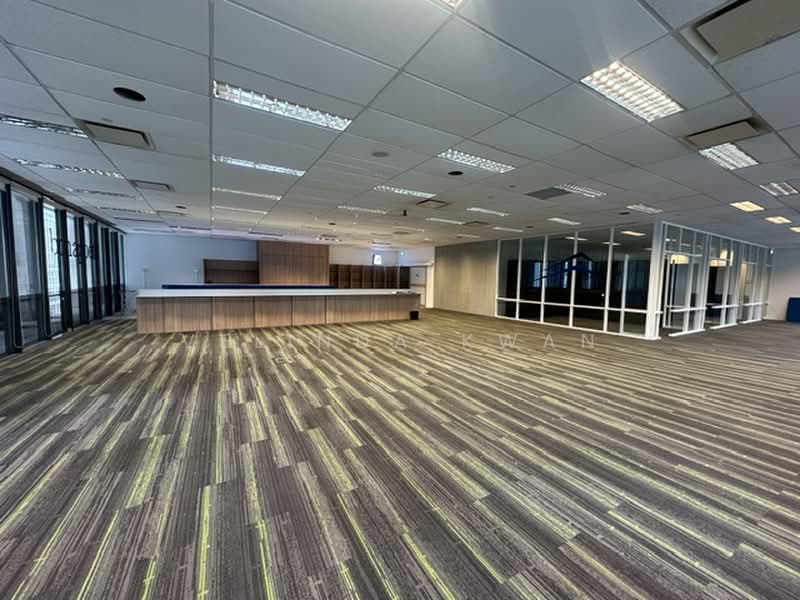 Tokio Marine Centre, 20 Mccallum Street, 3,655 sqft, Office For Rent, by Velinda Kwan, 500169551 - Interior - CommercialGuru.com.sg
