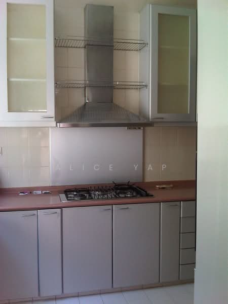 Kingsville, King's Road, 5 Bedrooms, 2,850 sqft, Semi-Detached House For Rent, by Alice Yap, 500169553 - Kitchen - PropertyGuru.com.sg