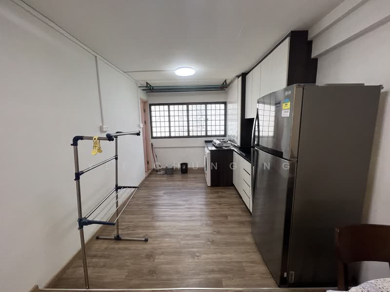 819 Tampines Street 81, 819 Tampines Street 81, 2 Bedrooms, 721 sqft, HDB Flat For Rent, by Yee chung Ng, 500169559 - Kitchen - PropertyGuru.com.sg