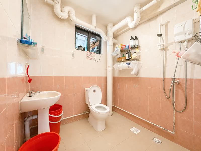 516 Woodlands Drive 14, 516 Woodlands Drive 14, Room Rental, 180 sqft, HDB Flat For Rent, by Kleeve Lim, 500169567 - Bathroom - PropertyGuru.com.sg