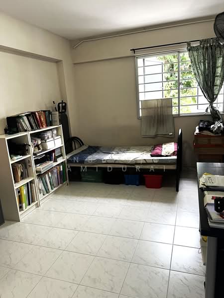 125 Bishan Street 12, 125 Bishan Street 12, 3 Bedrooms, 893 sqft, HDB Flat For Sale, by Anbu s/o Samidurai, 500169569 - Bedroom - PropertyGuru.com.sg