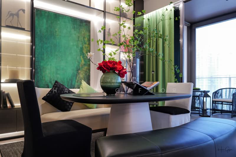 The Avenir, 10 River Valley Close, 4 Bedrooms, 2,411 sqft, Condominium For Sale, by Halim Gafoor, 500169570 - Living Room - PropertyGuru.com.sg