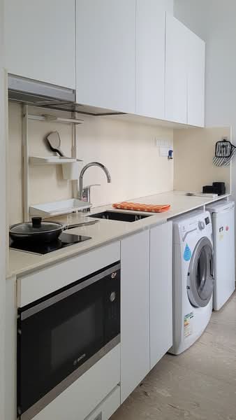 Waterfront @ Faber, 42 Faber Walk, Room Rental, 150 sqft, Apartment For Rent, by Ron Ng Wai Kok, 500169571 - Kitchen - PropertyGuru.com.sg