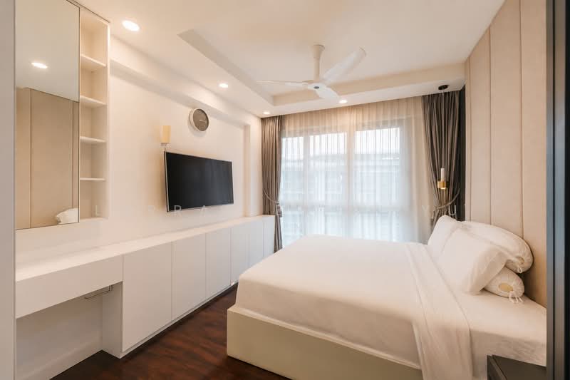 Gardenvista, 956 Dunearn Road, 4 Bedrooms, 1,346 sqft, Condominium For Sale, by Lorraine Tan Yu Lin, 500169587 - Master Bedroom - PropertyGuru.com.sg