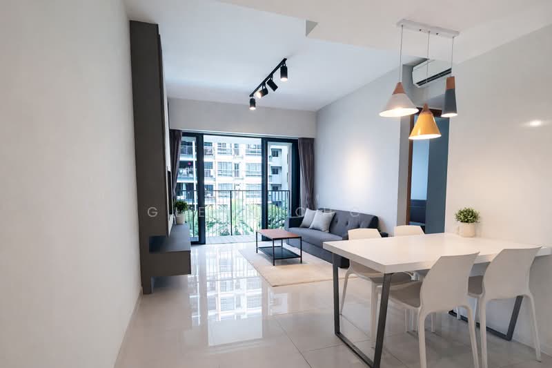 Coco Palms, 21 Pasir Ris Grove, 3 Bedrooms, 904 sqft, Condominium For Sale, by Glenn Choo, 500169590 - Living Room - PropertyGuru.com.sg