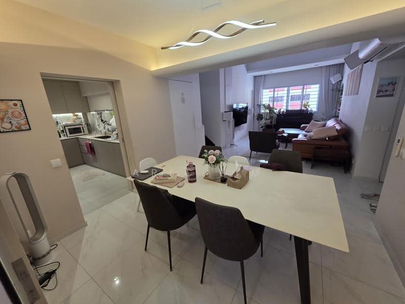 445 Sin Ming Avenue, 445 Sin Ming Avenue, Ang Mo Kio / Bishan / Thomson, 4 Bedrooms, 2,013 sqft, HDB Flat For Sale, by Aric Lim, 500169593 - Kitchen - PropertyGuru.com.sg