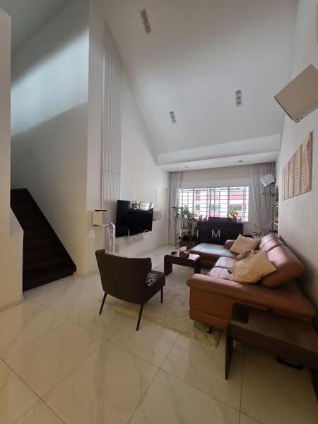445 Sin Ming Avenue, 445 Sin Ming Avenue, Ang Mo Kio / Bishan / Thomson, 4 Bedrooms, 2,013 sqft, HDB Flat For Sale, by Aric Lim, 500169593 - Living Room - PropertyGuru.com.sg