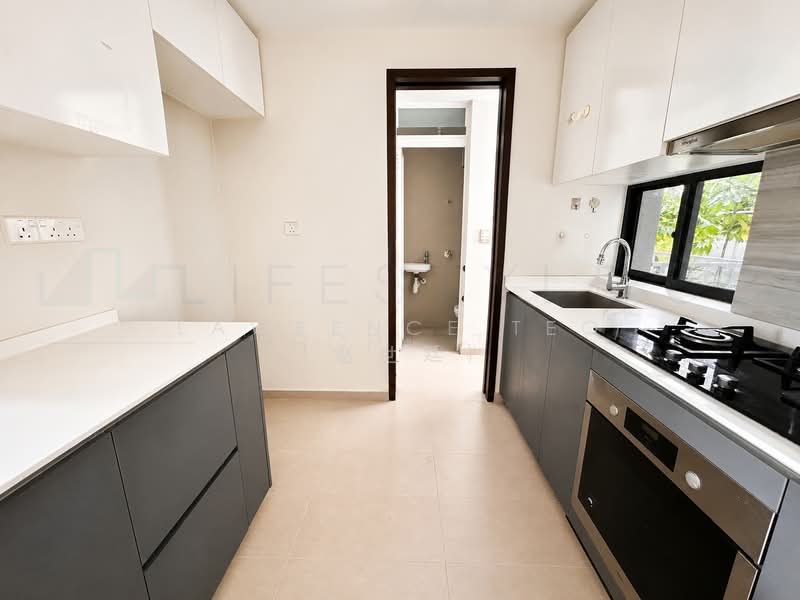 The Brownstone, 162 Canberra Drive, 4 Bedrooms, 1,066 sqft, Executive Condominium For Rent, by Lawrence Teo (赵世廷), 500169597 - Kitchen - PropertyGuru.com.sg