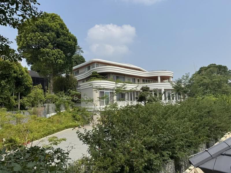 Gallop Park, Cluny Park , Whitehouse Park , Cluny Park , Cluny Hill, gallop park, Tanglin / Holland / Bukit Timah, 8 Bedrooms, 10,000 sqft, Good Class Bungalow For Sale, by Rudy Tedja, 500169598 - Exterior - PropertyGuru.com.sg