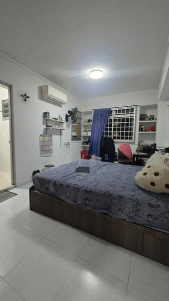124C Rivervale Drive, 124C Rivervale Drive, 3 Bedrooms, 968 sqft, HDB Flat For Sale, by James Yeo, 500169625 - Bedroom - PropertyGuru.com.sg