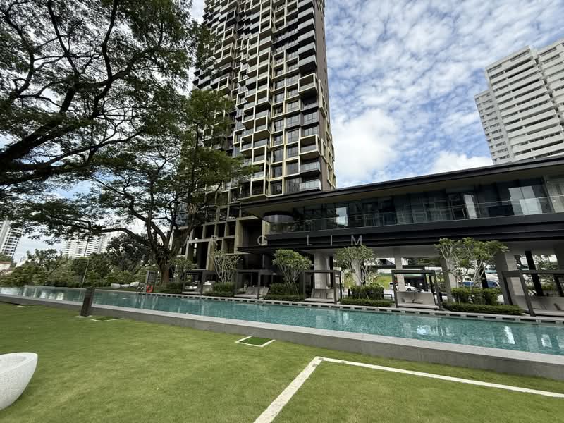 Irwell Hill Residences, 2 Irwell Hill, 2 Bedrooms, 614 sqft, Condominium For Rent, by Aric Lim, 500169631 - Exterior - PropertyGuru.com.sg