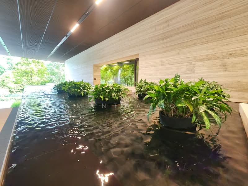 19 Nassim, 19 Nassim Hill, 1 Bedroom, 538 sqft, Condominium For Rent, by Samantha Goh, 500169637 - Lobby Water Feature - PropertyGuru.com.sg
