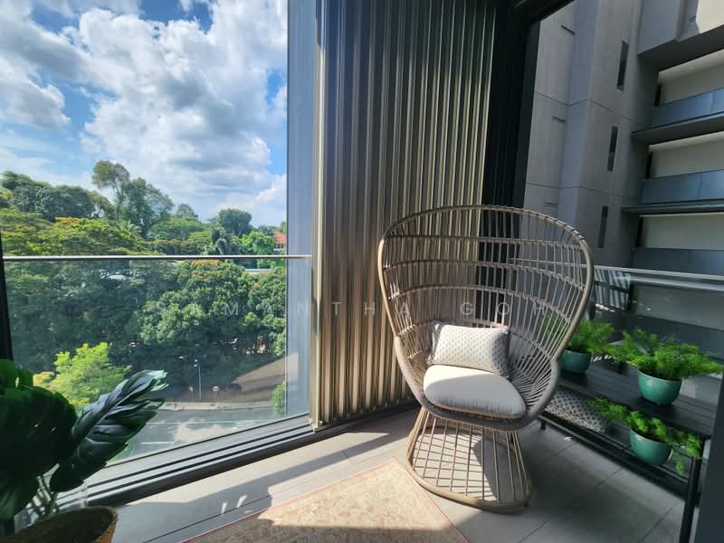 19 Nassim, 19 Nassim Hill, 1 Bedroom, 538 sqft, Condominium For Rent, by Samantha Goh, 500169637 - Balcony - PropertyGuru.com.sg