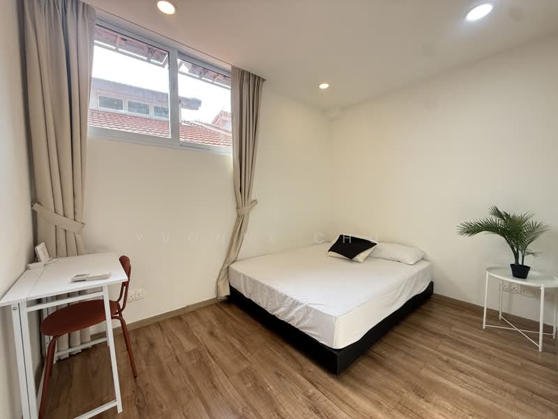 Tessensohn Coliving spacious Master bedroom, Tessensohn road, Room Rental, 400 sqft, Conservation House For Rent, by Yvonne Chua, 500169638 - Bedroom - PropertyGuru.com.sg
