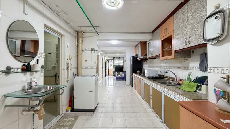 154 Mei Ling Street, 154 Mei Ling Street, 2 Bedrooms, 721 sqft, HDB Flat For Sale, by James Yeo, 500169641 - Kitchen - PropertyGuru.com.sg