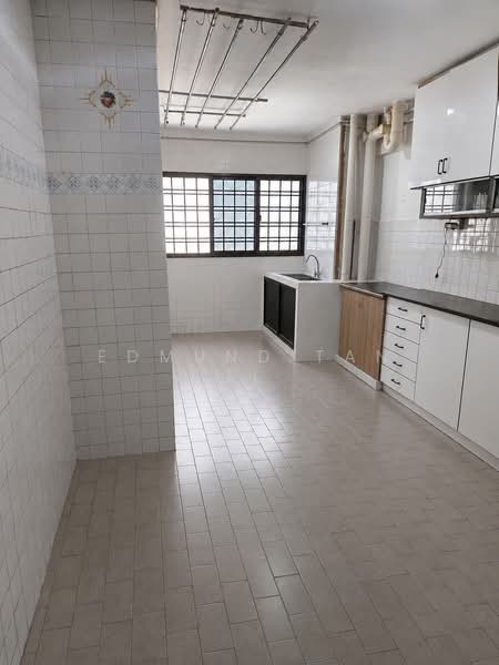 109 Bukit Purmei Road, 109 Bukit Purmei Road, 2 Bedrooms, 796 sqft, HDB Flat For Sale, by Edmund Tan TL, 500169646 - Kitchen (Generated) - PropertyGuru.com.sg