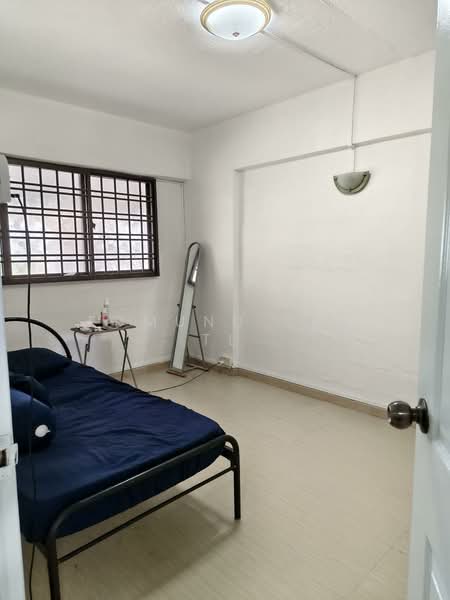 109 Bukit Purmei Road, 109 Bukit Purmei Road, 2 Bedrooms, 796 sqft, HDB Flat For Sale, by Edmund Tan TL, 500169646 - Bedroom 2 - PropertyGuru.com.sg