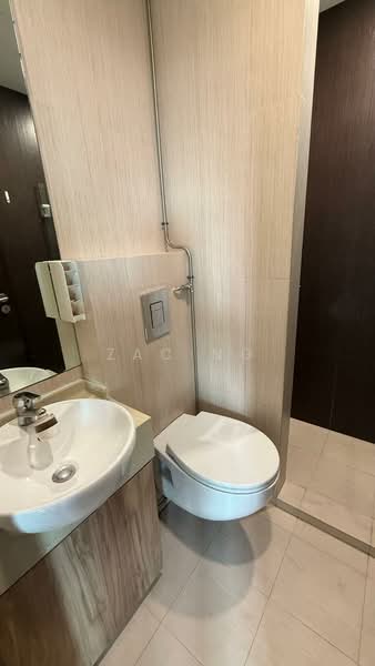 East Mews, 853 Mountbatten Road, 3 Bedrooms, 1,076 sqft, Condominium For Rent, by ZAC NG, 500169647 - Bathroom - PropertyGuru.com.sg