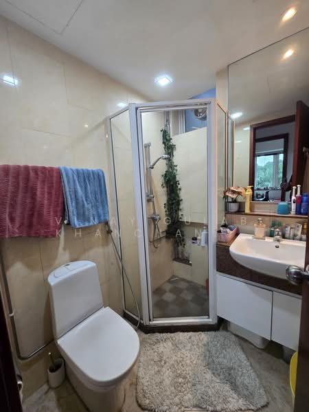 Cote D'Azur, 68 Marine Parade Road, 4 Bedrooms, 1,539 sqft, Condominium For Sale, by Vinay Gulab Khanchandani ( Vincent ), 500169648 - PropertyGuru.com.sg