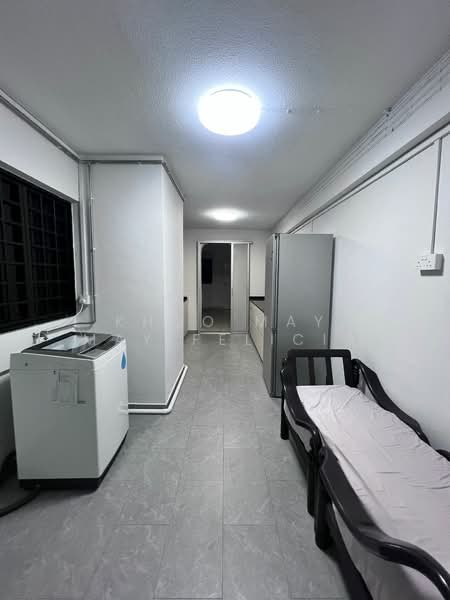 201 Jurong East Street 21, 201 Jurong East Street 21, 3 Bedrooms, 1,356 sqft, HDB Flat For Sale, by Khoo May May Felicia, 500169651 - Corridor - PropertyGuru.com.sg
