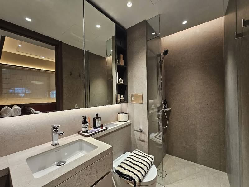 The Robertson Opus, 11 Unity Street, 2 Bedrooms, 689 sqft, Condominium For Sale, by Allan Tan, 500169660 - PropertyGuru.com.sg