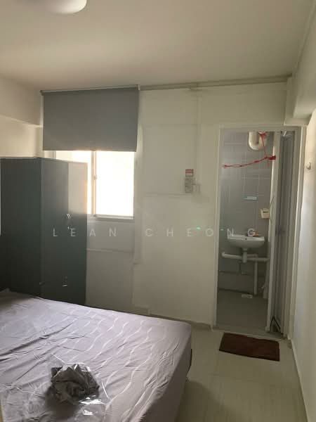 728 Ang Mo Kio Avenue 6, 728 Ang Mo Kio Avenue 6, 2 Bedrooms, 730 sqft, HDB Flat For Rent, by Lean Cheong, 500169673 - Bedroom - PropertyGuru.com.sg
