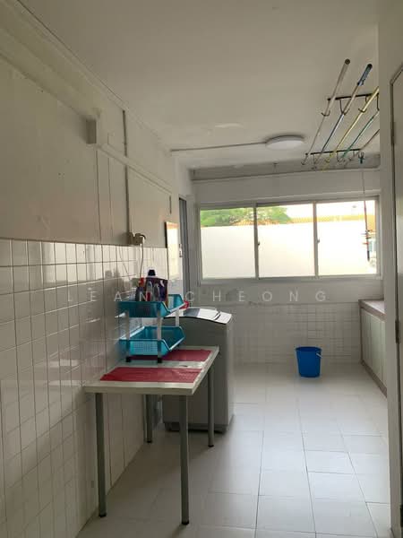 728 Ang Mo Kio Avenue 6, 728 Ang Mo Kio Avenue 6, 2 Bedrooms, 730 sqft, HDB Flat For Rent, by Lean Cheong, 500169673 - Interior - PropertyGuru.com.sg