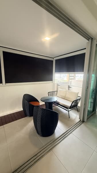 The Rochester Residences, 33 Rochester Drive, 3 Bedrooms, 1,679 sqft, Apartment For Sale, by Eddy Ng, 500169674 - Balcony - PropertyGuru.com.sg