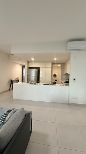 The Rochester Residences, 33 Rochester Drive, 3 Bedrooms, 1,679 sqft, Apartment For Sale, by Eddy Ng, 500169674 - Kitchen - PropertyGuru.com.sg