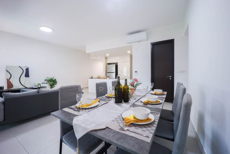 The Rochester Residences, 33 Rochester Drive, 3 Bedrooms, 1,679 sqft, Apartment For Sale, by Eddy Ng, 500169674 - Dining Room - PropertyGuru.com.sg