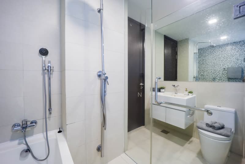 The Rochester Residences, 33 Rochester Drive, 3 Bedrooms, 1,679 sqft, Apartment For Sale, by Eddy Ng, 500169674 - Bathroom - PropertyGuru.com.sg