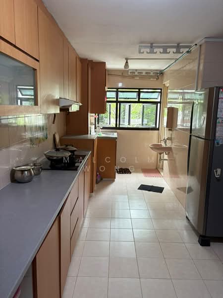 253 Jurong East Street 24, 253 Jurong East Street 24, 2 Bedrooms, 753 sqft, HDB Flat For Sale, by Malcolm Wong, 500169677 - Kitchen - PropertyGuru.com.sg