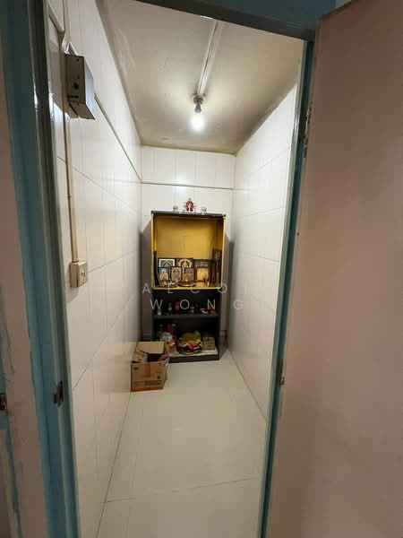 253 Jurong East Street 24, 253 Jurong East Street 24, 2 Bedrooms, 753 sqft, HDB Flat For Sale, by Malcolm Wong, 500169677 - Interior - PropertyGuru.com.sg