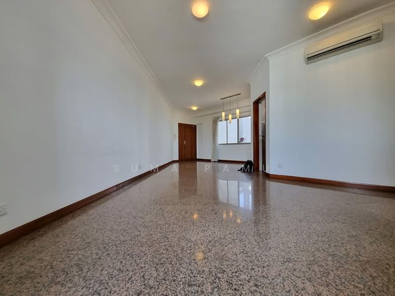 The Bayshore, 22 Bayshore Road, 4 Bedrooms, 1,432 sqft, Condominium For Sale, by Suma Pamu, 500169679 - Living Room - PropertyGuru.com.sg