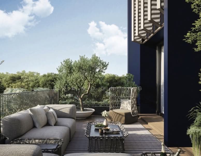 ⭐️⭐️LANDED7772 @ BRAND NEW SEMI-D NEAR SIGLAP MRT, , 5 Bedrooms, 6,152 sqft, Semi-Detached House For Sale, by Brandon Ng, 500169685 - Balcony - PropertyGuru.com.sg
