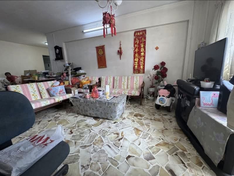 116 Yishun Ring Road, 116 Yishun Ring Road, 3 Bedrooms, 1,109 sqft, HDB Flat For Sale, by Grace Lee Siew Lian, 500169690 - Living Room - PropertyGuru.com.sg