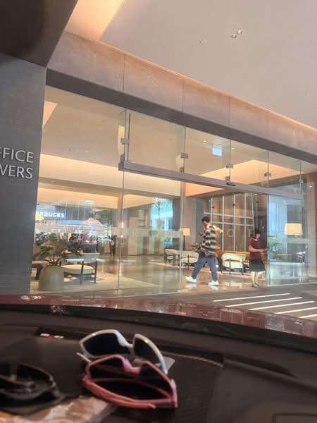 Burnfoot Terrace, Burnfoot Terrace, 1,668 sqft, Shop / Shophouse For Rent, by Ssharon Loh, 500169724 - Entrance - CommercialGuru.com.sg